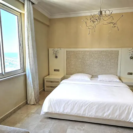 Apartment 2-bedroom Sea View In Gold