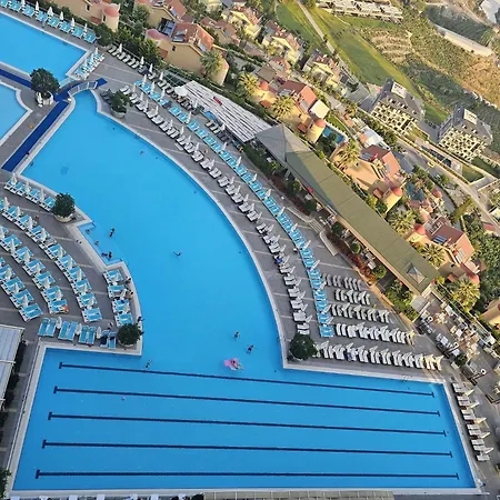 2-bedroom Sea View In Gold * Alanya