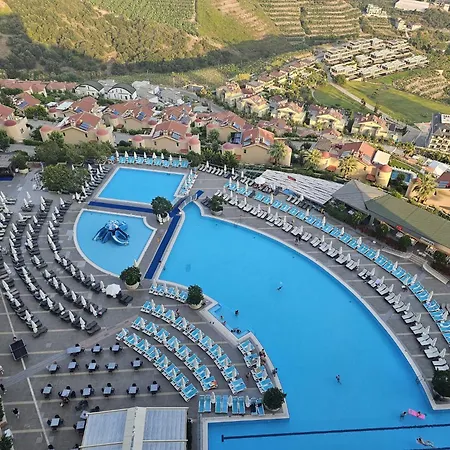 2-bedroom Sea View In Gold Alanya